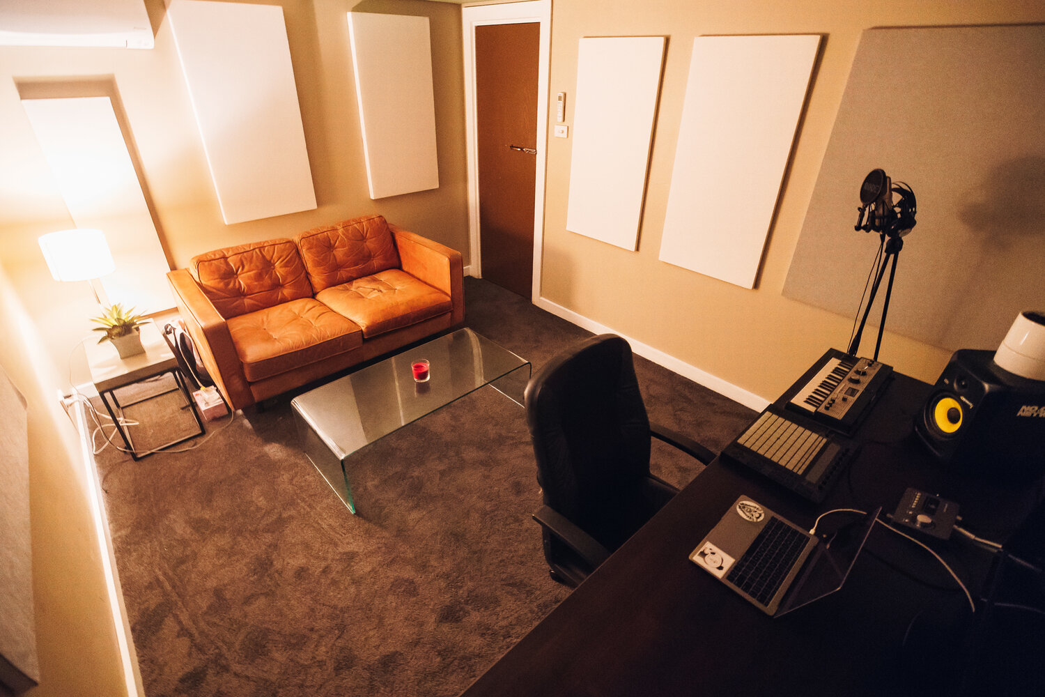 Studio B - 1