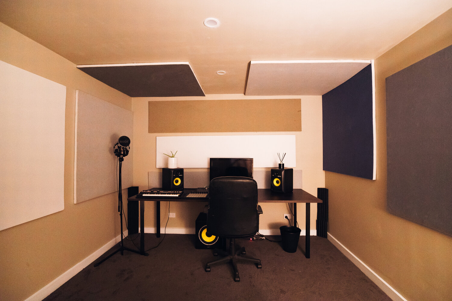Studio B - 2
